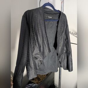 Black Textured Blazer by Miss Look